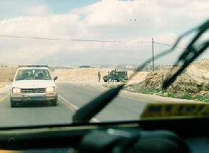 Photo: Checkpoints on the Wadi An-Nar road
